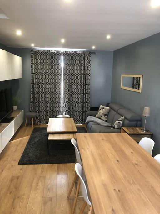 Cosy 3 Pieces En Face De La Gare Appartement Rambouillet Buitenkant foto